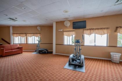 The Admiralty Inn & Suites - image 12