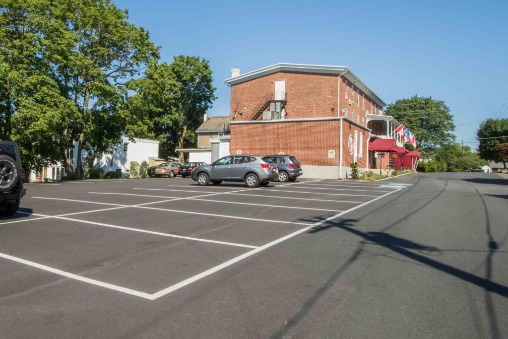 The Globe Inn - image 7