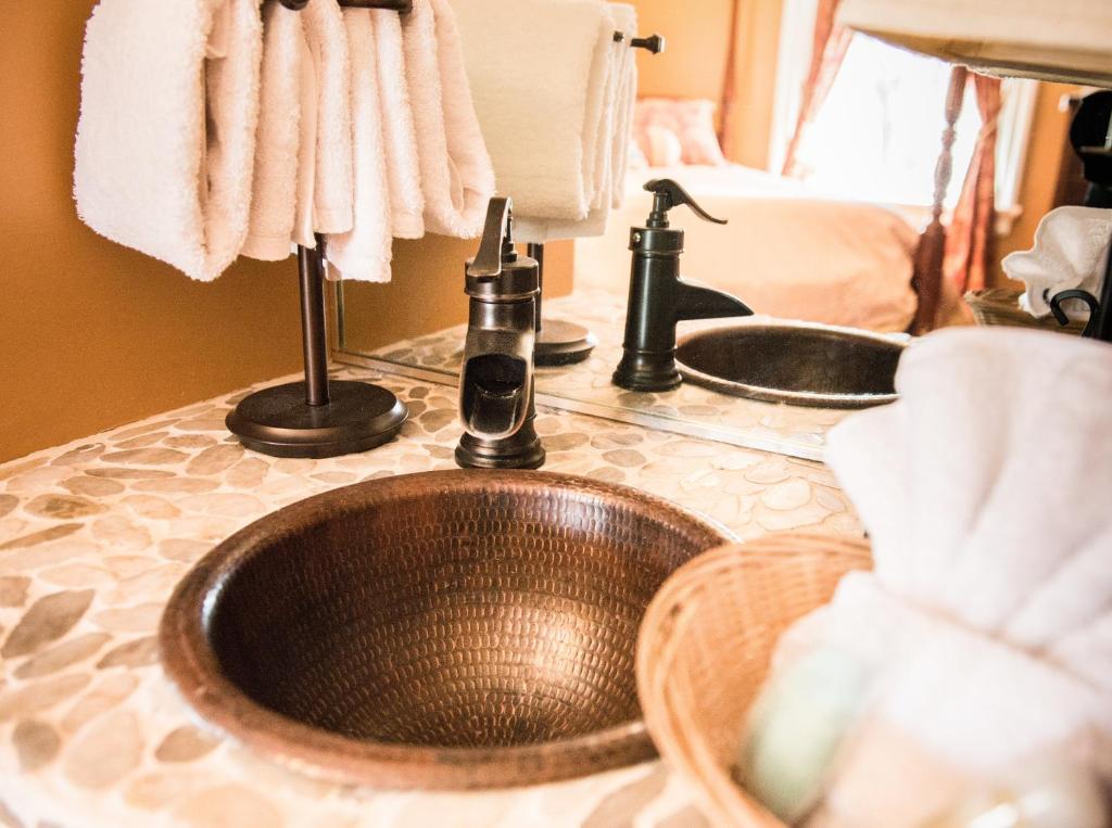 The Bevin House B&B - image 3