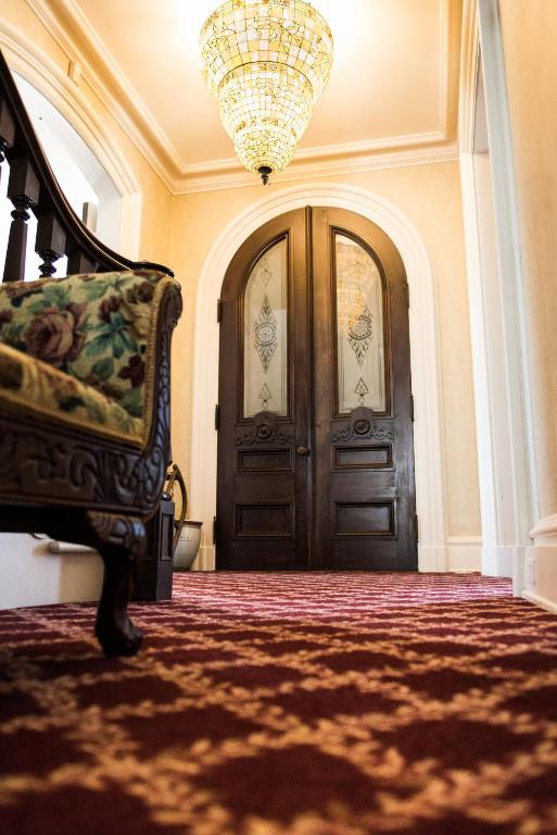 The Bevin House B&B - image 4