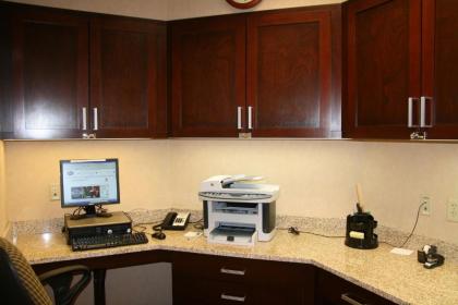 Hampton Inn & Suites East Hartford - image 6