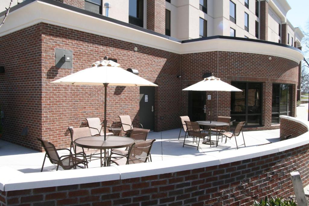Hampton Inn & Suites East Hartford - image 7