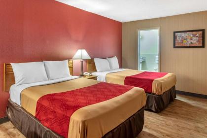 Econo Lodge East Hartford - Hartford - image 12