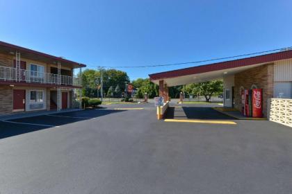 Econo Lodge East Hartford - Hartford - image 4