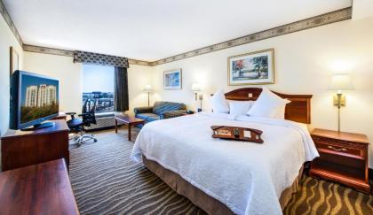Hampton Inn & Suites-Atlanta Airport North-I-85