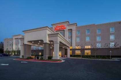 Hampton Inn & Suites Atlanta Airport West Camp Creek Pkwy