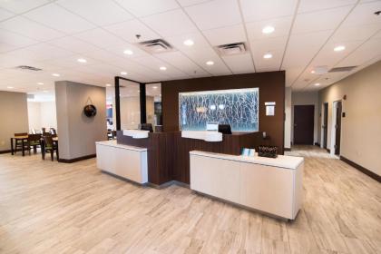 Fairfield Inn & Suites Atlanta Airport North - image 11