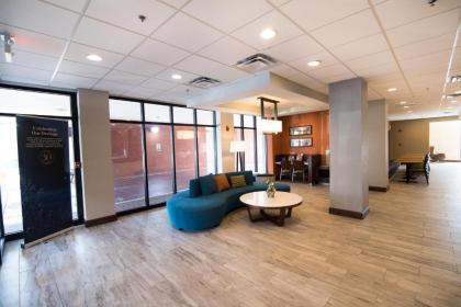Fairfield Inn & Suites Atlanta Airport North - image 12