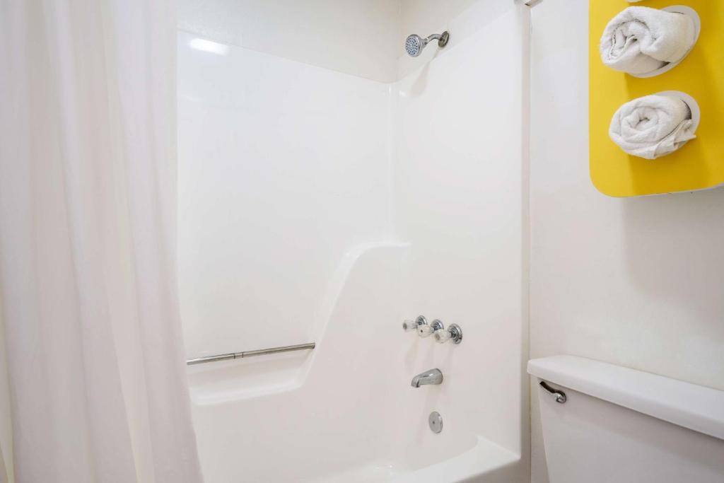 Motel 6-East Ridge TN - image 6