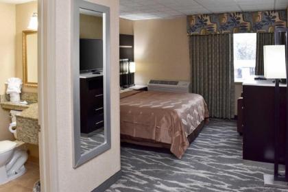 Quality Inn East Stroudsburg - Poconos - image 13