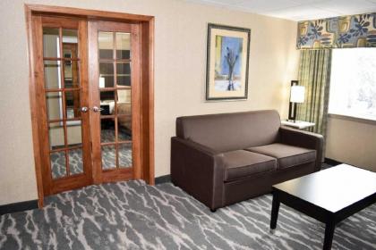 Quality Inn East Stroudsburg - Poconos - image 7