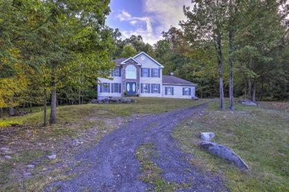 Peaceful East Stroudsburg House with Deck and Grill