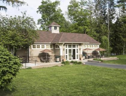 Vacation Resort Villas in the Beautiful Pocono Mountains - image 5