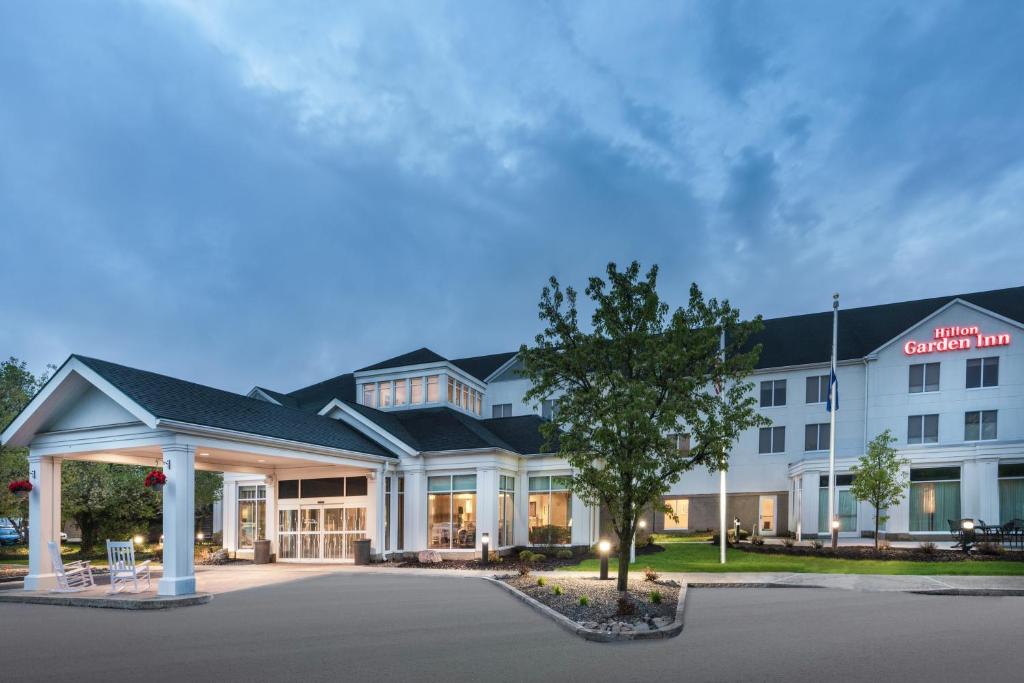 Hilton Garden Inn Syracuse - main image