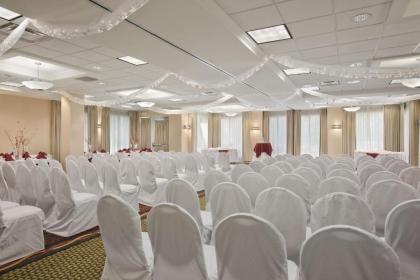 Hilton Garden Inn Syracuse - image 15