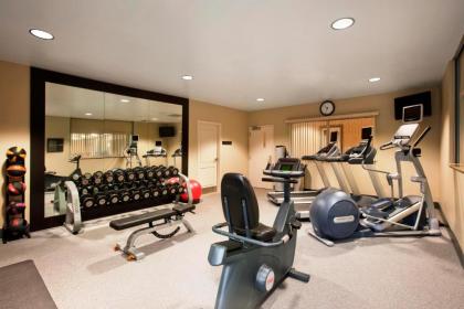 Hilton Garden Inn Syracuse - image 2