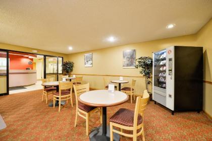 Americas Best Value Inn   East Syracuse East Syracuse New York