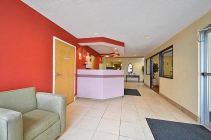 Americas Best Value Inn - East Syracuse - image 15