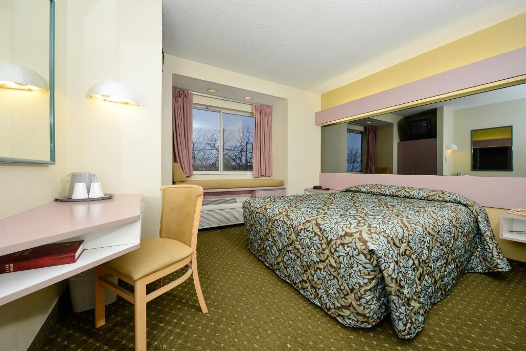 Americas Best Value Inn - East Syracuse - image 7