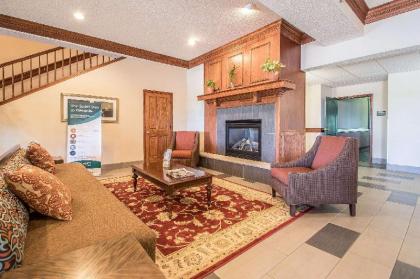 Quality Inn & Suites East Troy - image 2