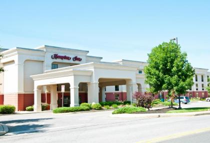 Hampton Inn East Windsor - image 18