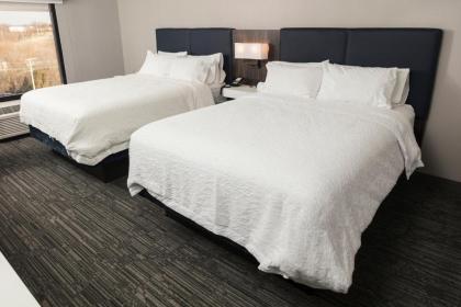 Hampton Inn Easton - image 6