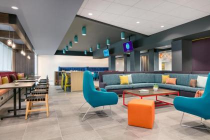 Tru By Hilton Easton - image 5