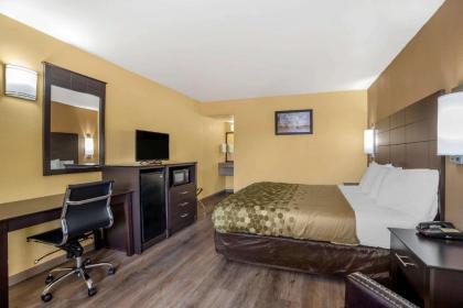 Econo Lodge Easton Route 50 - image 14