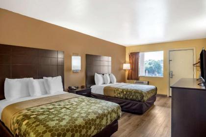 Econo Lodge Easton Route 50 - image 9