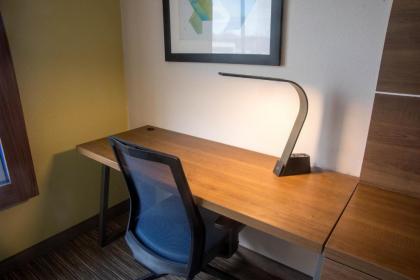 Holiday Inn Express Easton an IHG Hotel - image 13