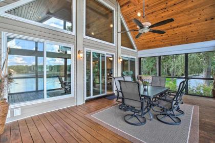 Upscale Lake Living Private Dock and Beach! - image 4
