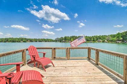 Lake Martin Cabin with Luxury Dock and Kayaks! - image 4