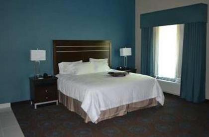 Hampton Inn & Suites Aberdeen/APG South - image 2