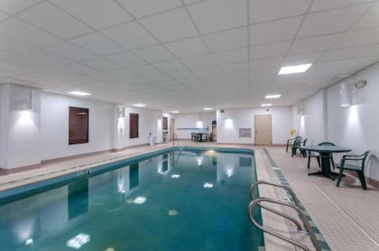 Quality Inn & Suites Bel Air I-95 Exit 77A - image 2