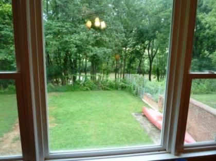 Light of the Valley River House - image 4