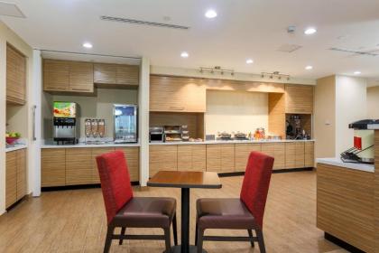 TownePlace Suites by Marriott McAllen Edinburg - image 7