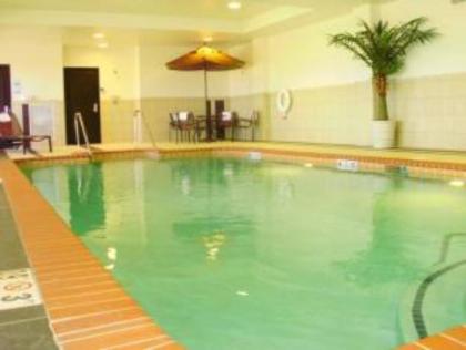 Holiday Inn Express Hotel And Suites Columbus Edinburgh - image 7