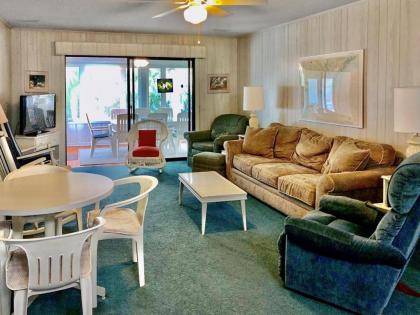 Janet's Blue Haven - image 2