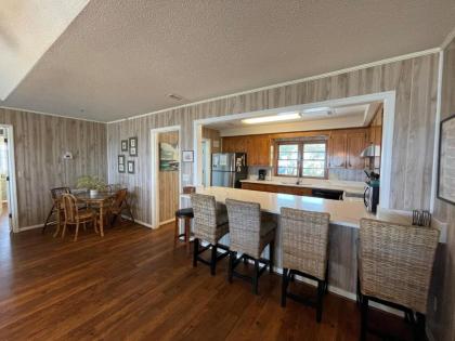 Neutral Ground - image 6