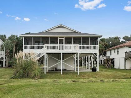 Petty House - image 16