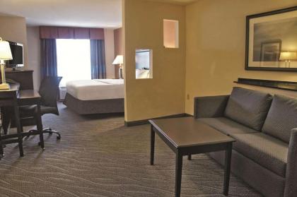 La Quinta by Wyndham Edmond - image 15