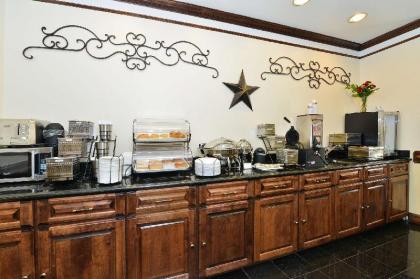 Best Western Lone Star Inn - image 9