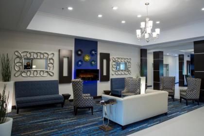 Holiday Inn Express and Suites Edwardsville an IHG Hotel - image 10