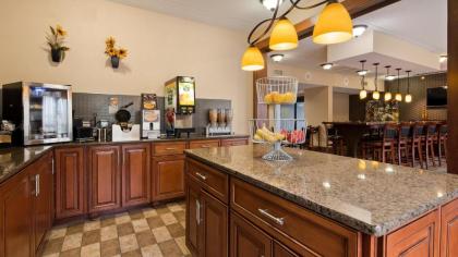 Best Western Delta Inn - image 13