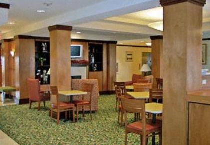 Fairfield Inn & Suites Effingham - image 3