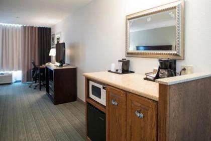 Country Inn & Suites by Radisson Effingham IL - image 15