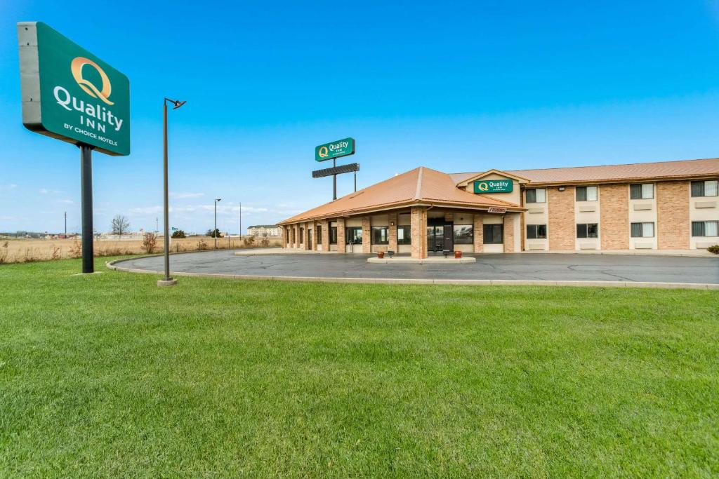 Quality Inn Effingham - main image