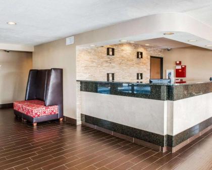 Quality Inn Effingham - image 7