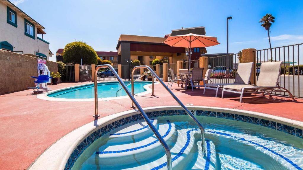 SureStay Plus Hotel by Best Western El Cajon - image 6
