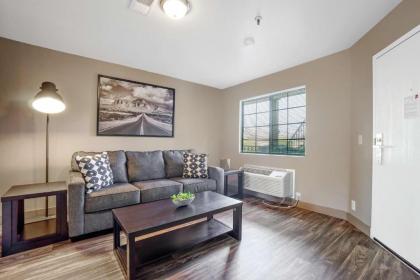 SureStay Plus Hotel by Best Western El Cajon - image 9